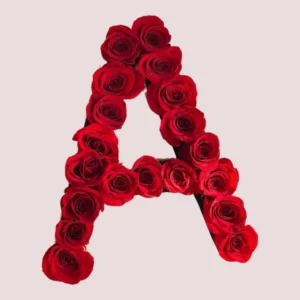 Буквы из роз